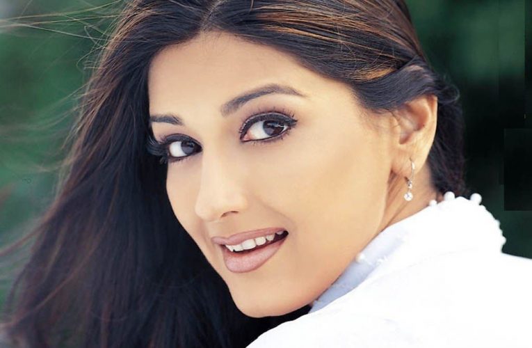 Picture of the Day Sonali Bendre
