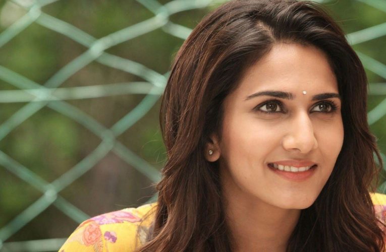 Vaani Kapoor Actress Biography