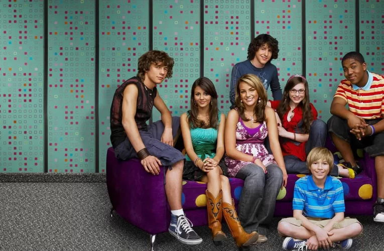 When will Seasons 3-4 of ‘Zoey 101’ be on Netflix?