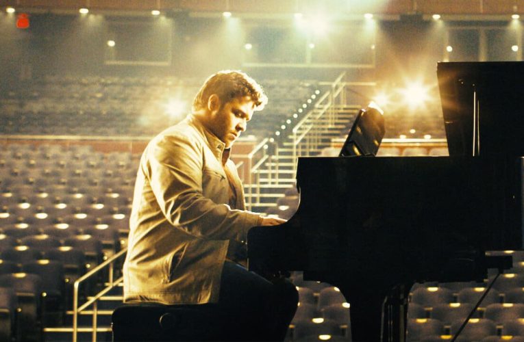 New Releases on Netflix & Top 10 Movies & Series: December 8, 2023