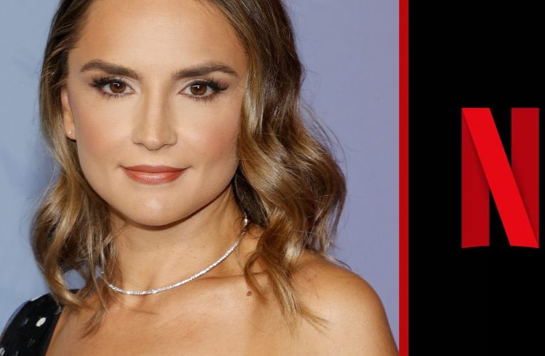 Netflix Movie ‘A Tourist’s Guide to Love’: What We Know So Far