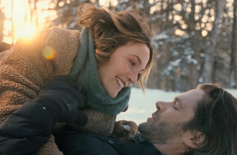 First Look and Release Date for Jared Padalecki and Leighton Meester Netflix Holiday Rom-Com ‘Guarding Stars’
